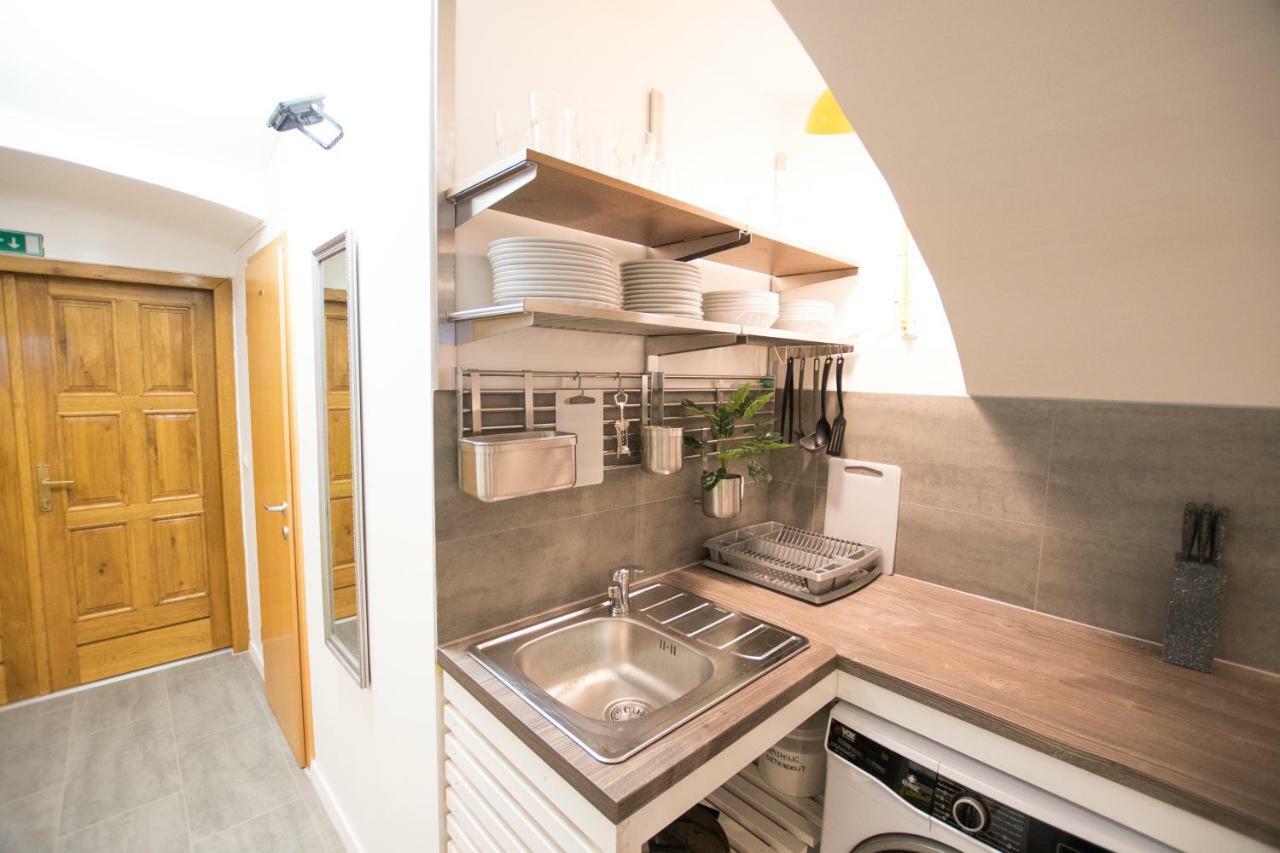 The Maze Apartment Ljubljana Eksteriør billede